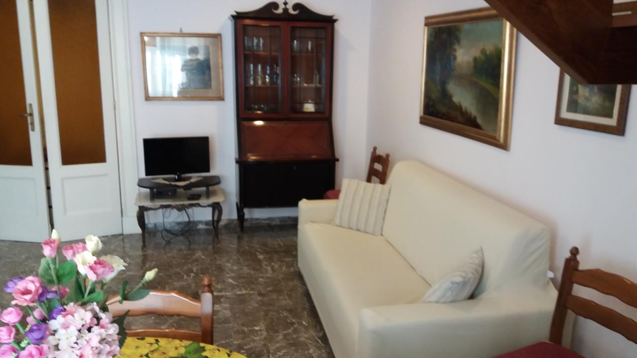 Apartamento Casa Sannazzaro Nápoles Exterior foto